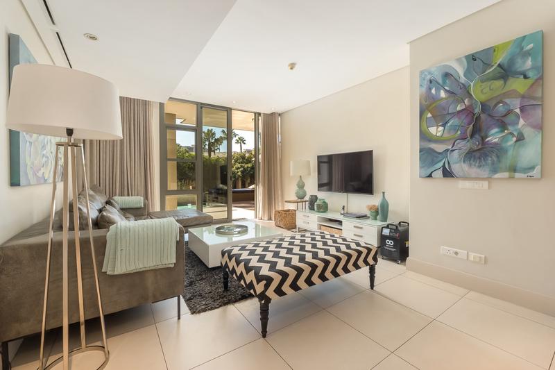 To Let 2 Bedroom Property for Rent in Waterfront Western Cape